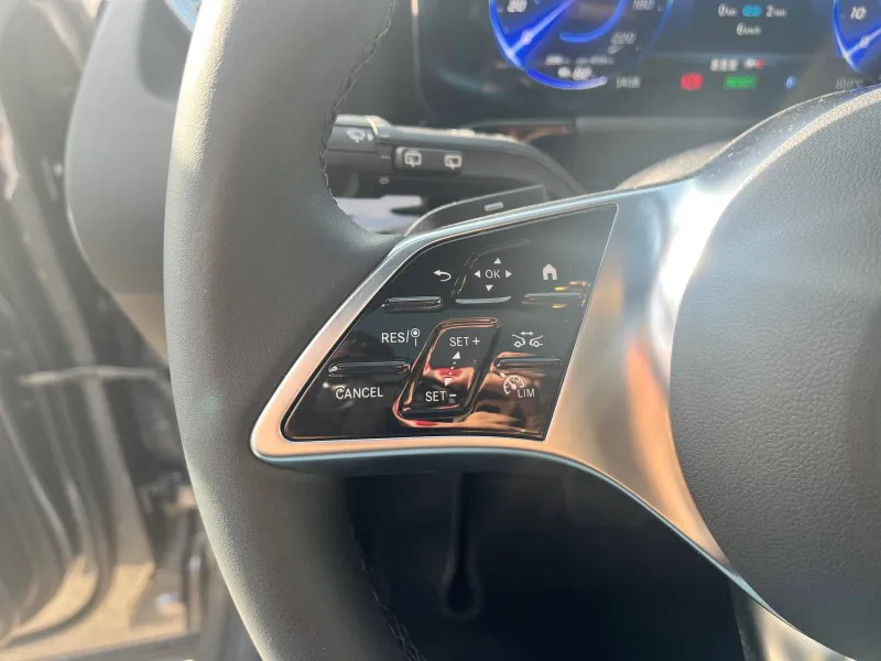 Image secondaire du véhicule 14