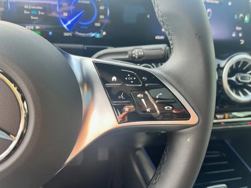 Image secondaire du véhicule 15