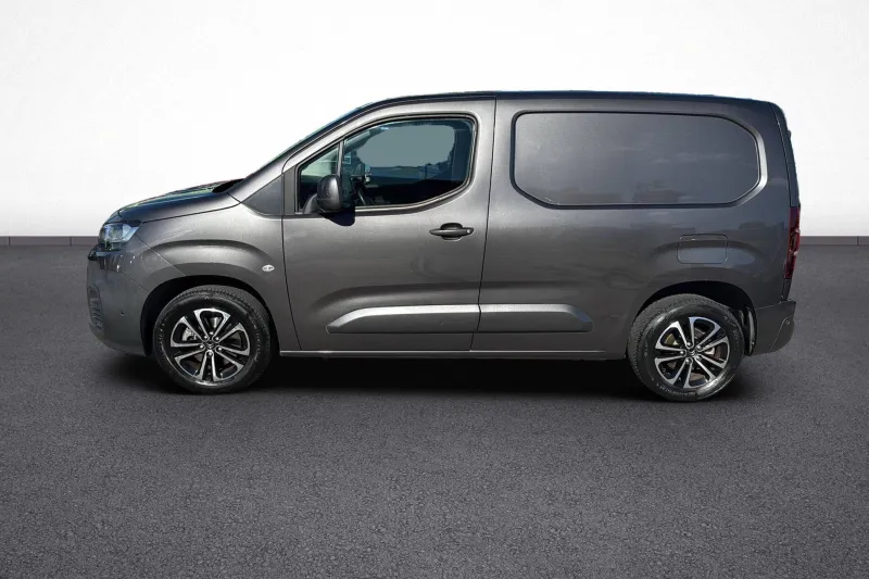 Image secondaire du véhicule 4