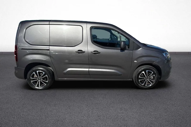 Image secondaire du véhicule 8