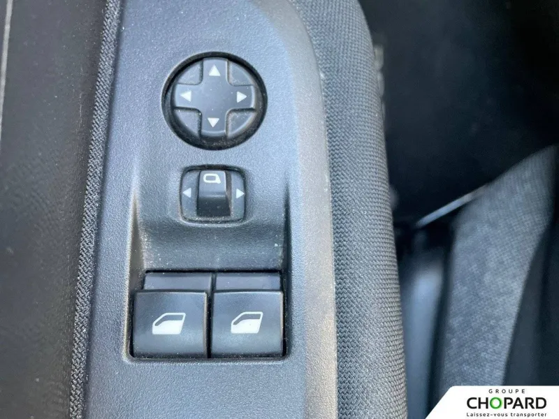 Image secondaire du véhicule 17