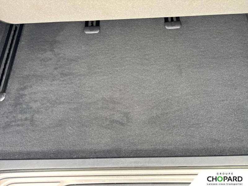 Image secondaire du véhicule 30