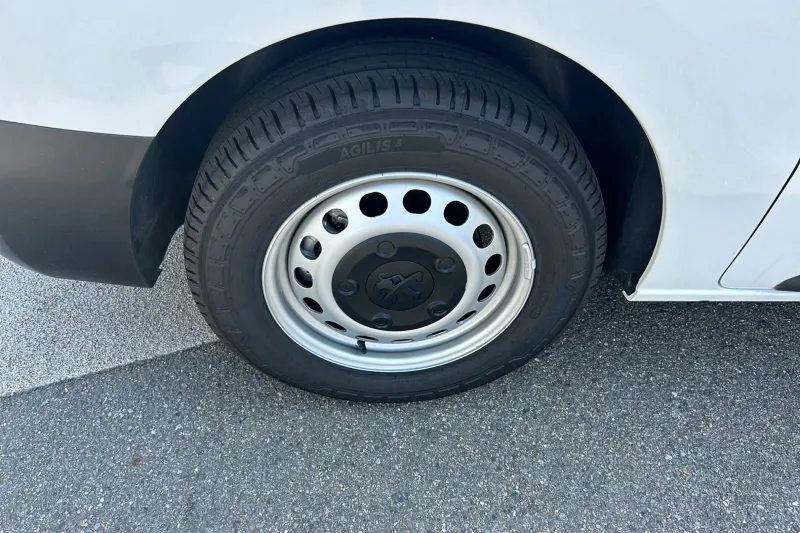 Image secondaire du véhicule 15