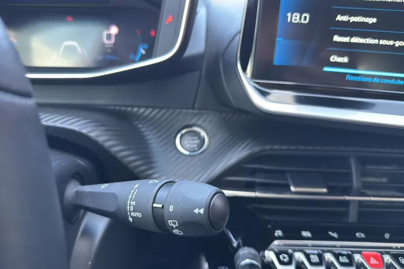 Image secondaire du véhicule 22