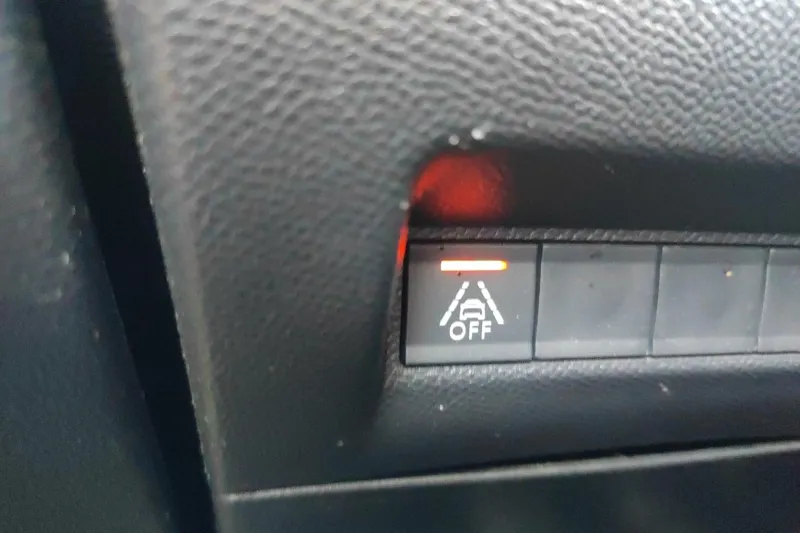 Image secondaire du véhicule 32