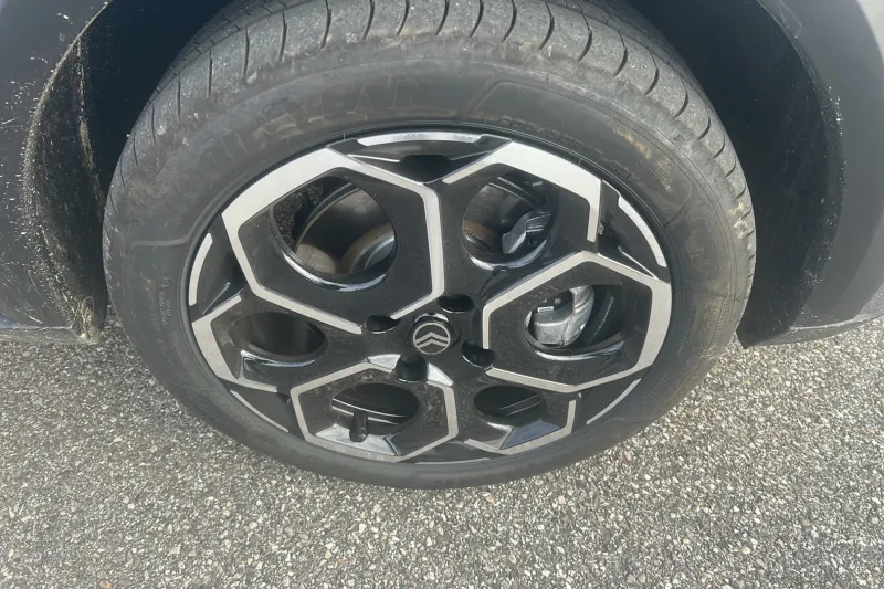 Image secondaire du véhicule 16