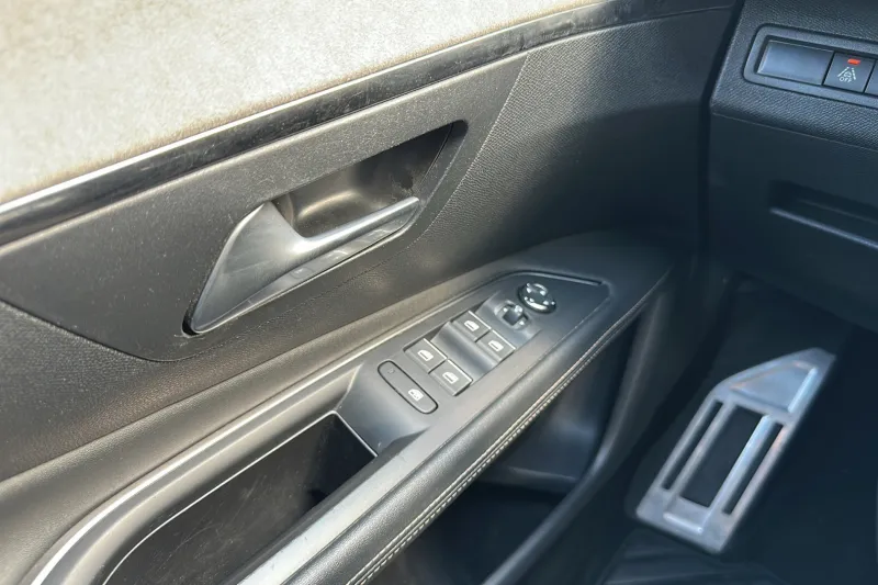 Image secondaire du véhicule 21