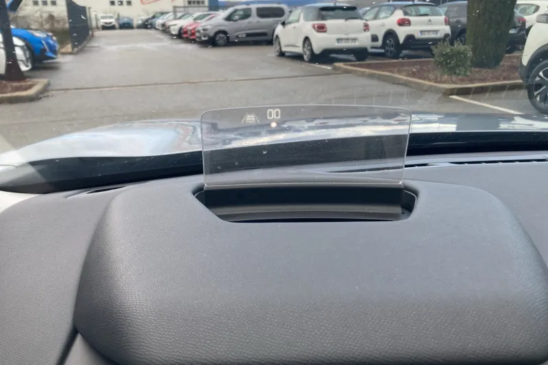 Image secondaire du véhicule 24