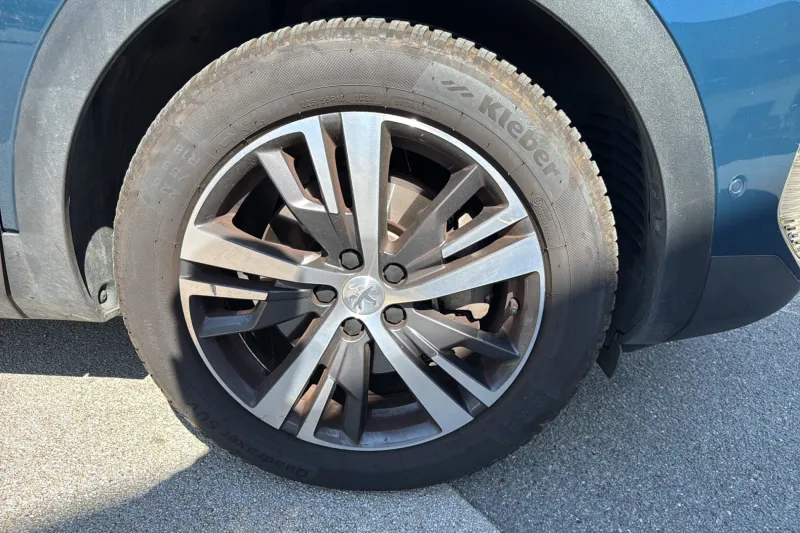 Image secondaire du véhicule 11