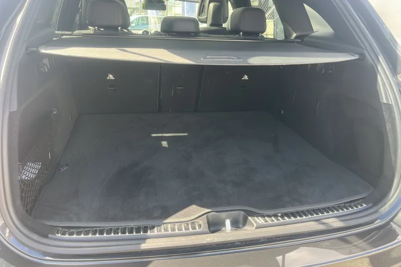 Image secondaire du véhicule 10