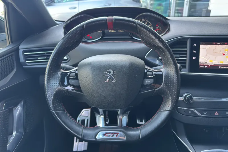 Image secondaire du véhicule 18