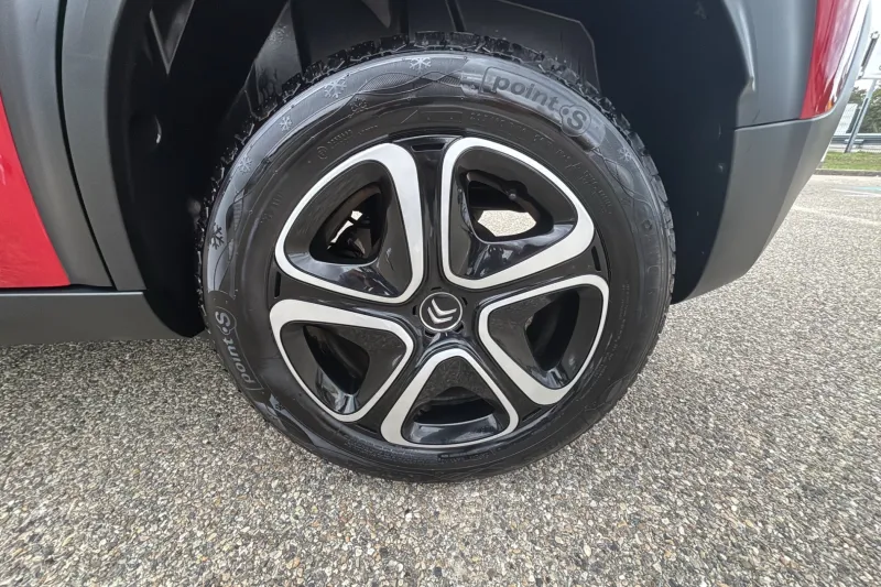 Image secondaire du véhicule 25