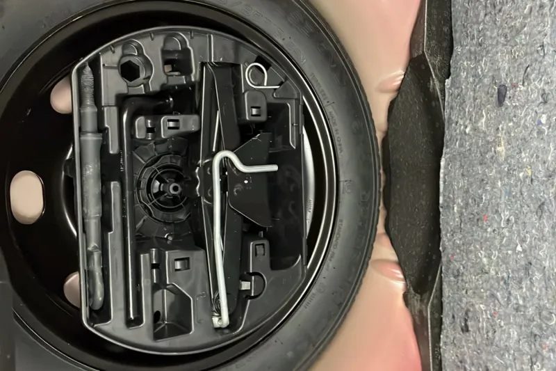 Image secondaire du véhicule 19