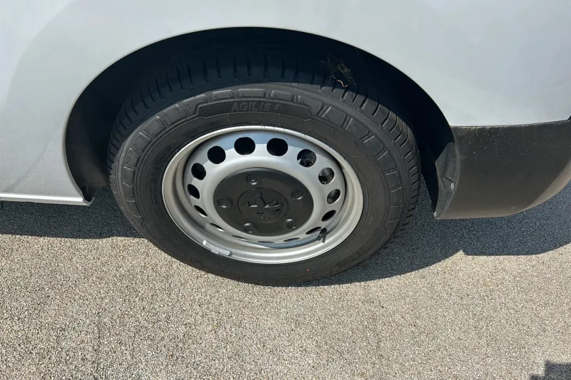 Image secondaire du véhicule 16