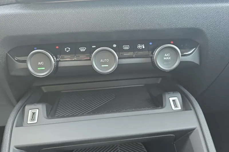 Image secondaire du véhicule 19