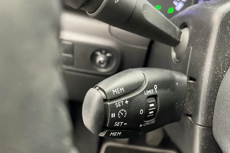 Image secondaire du véhicule 21