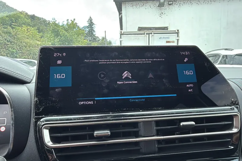 Image secondaire du véhicule 23