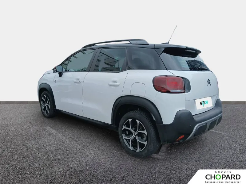 Image secondaire du véhicule 8