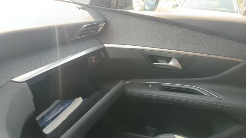 Image secondaire du véhicule 64