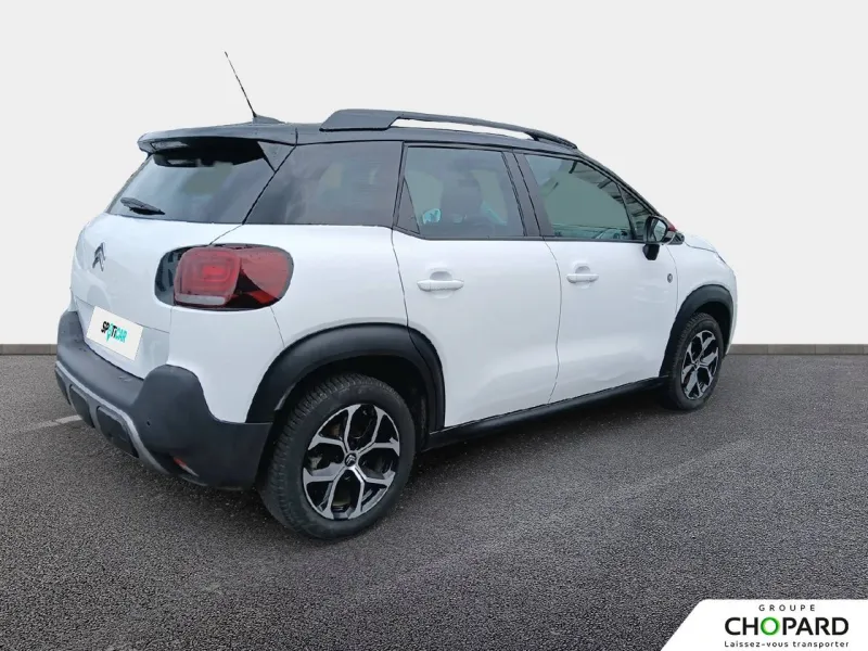 Image secondaire du véhicule 9