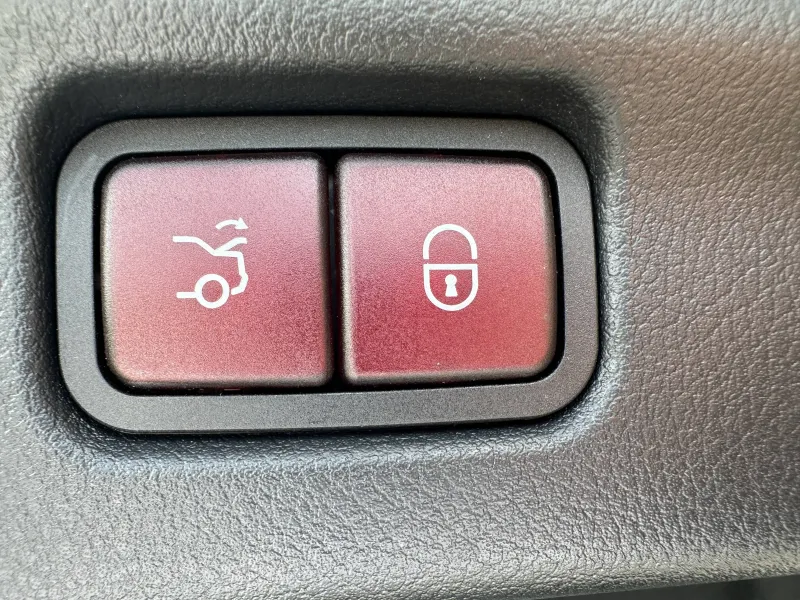 Image secondaire du véhicule 27