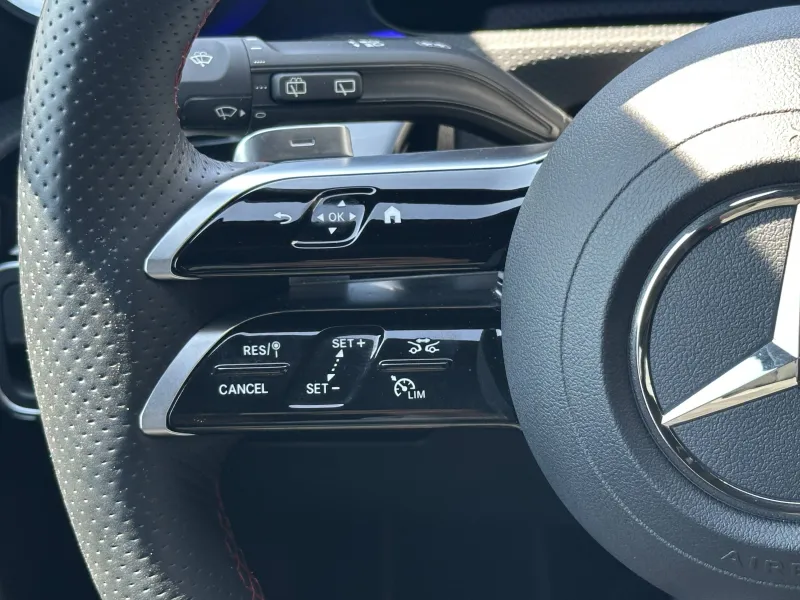 Image secondaire du véhicule 18