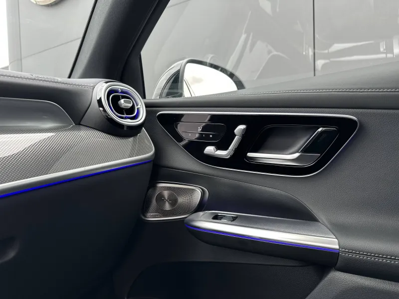 Image secondaire du véhicule 26