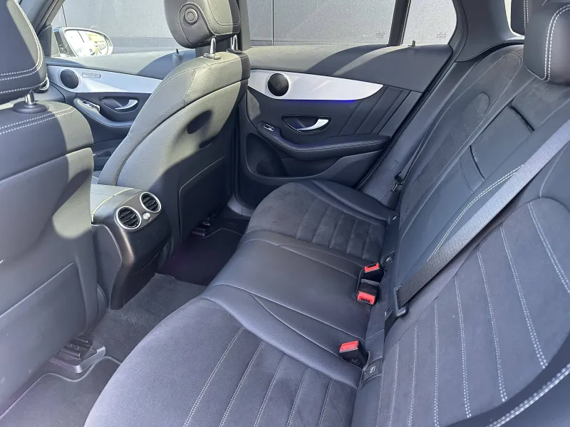 Image secondaire du véhicule 24