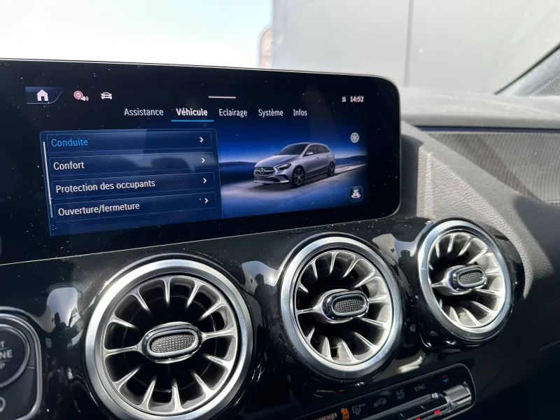 Image secondaire du véhicule 24