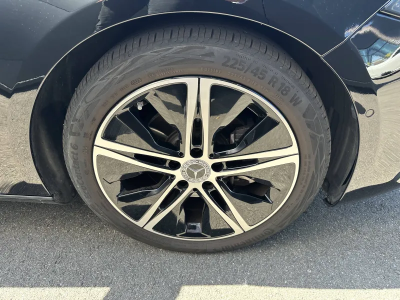 Image secondaire du véhicule 14