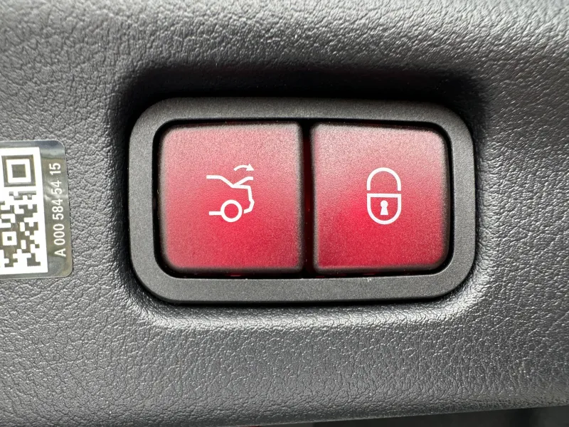 Image secondaire du véhicule 25