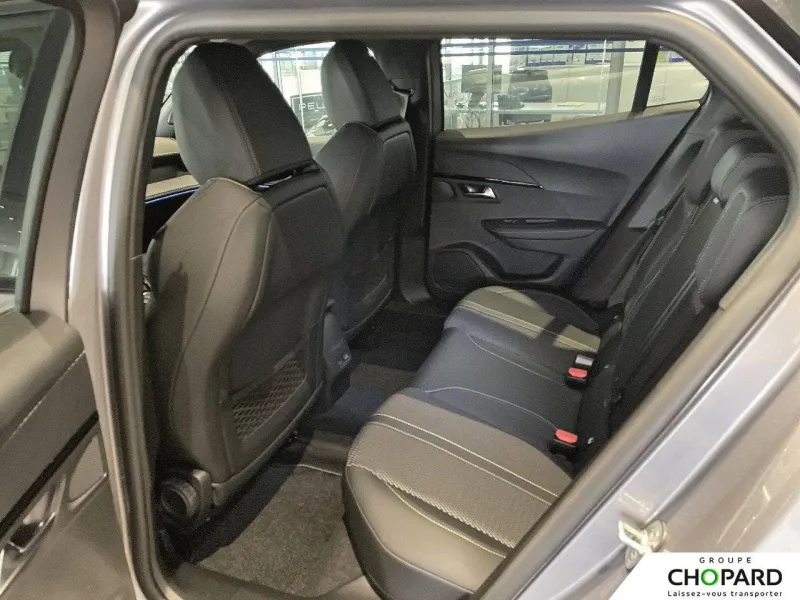 Image secondaire du véhicule 12