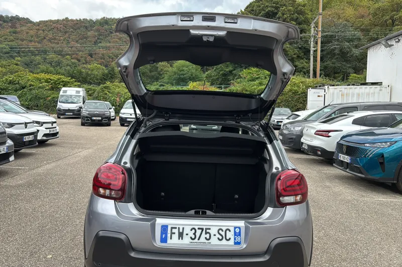 Image secondaire du véhicule 10