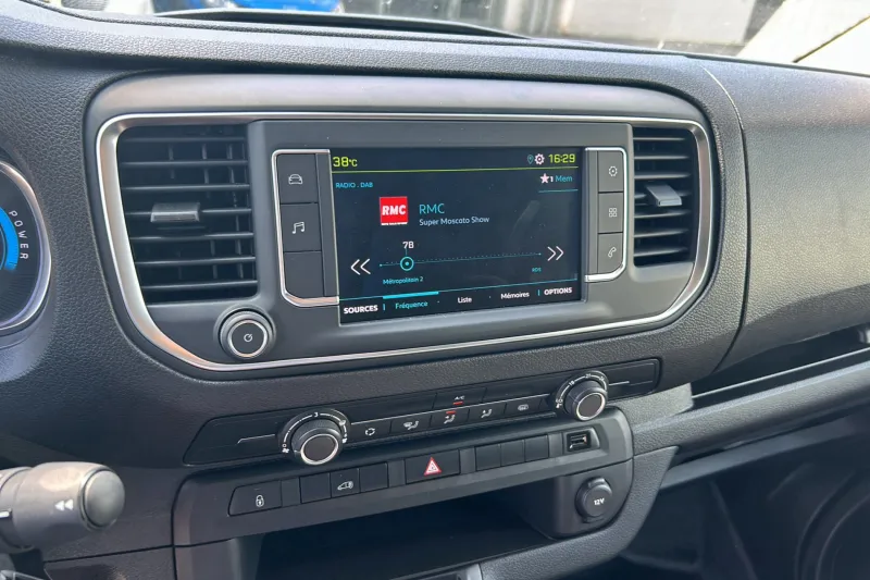 Image secondaire du véhicule 18