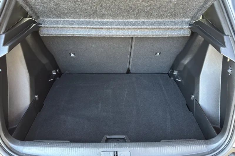 Image secondaire du véhicule 14