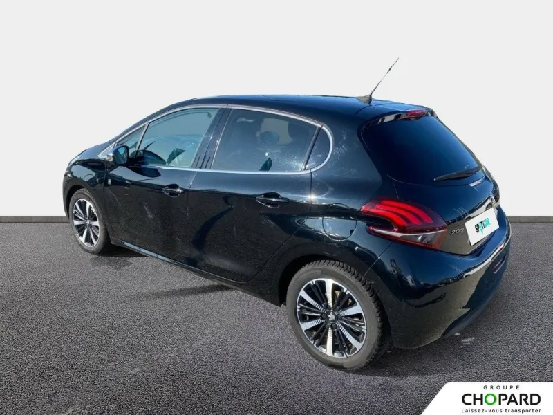 Image secondaire du véhicule 8