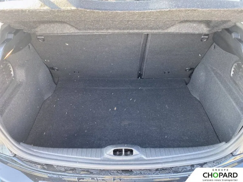 Image secondaire du véhicule 9