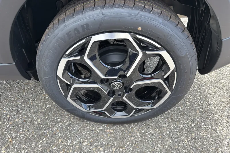 Image secondaire du véhicule 13