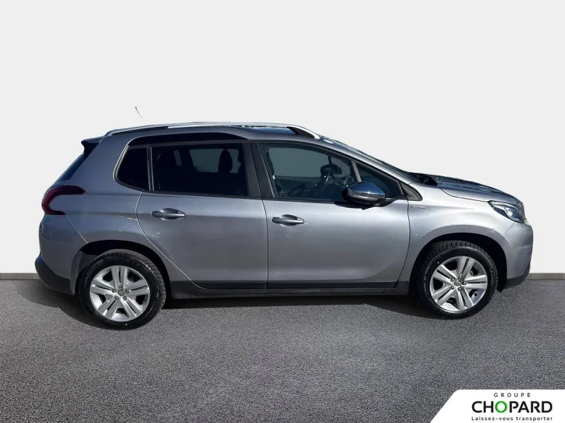 Image secondaire du véhicule 10