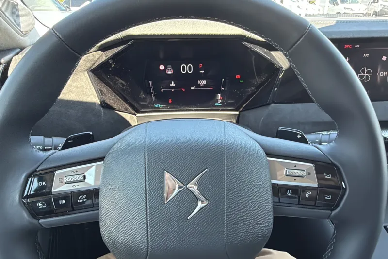 Image secondaire du véhicule 18