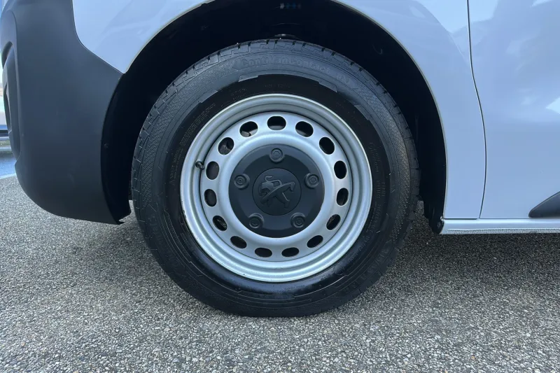 Image secondaire du véhicule 25