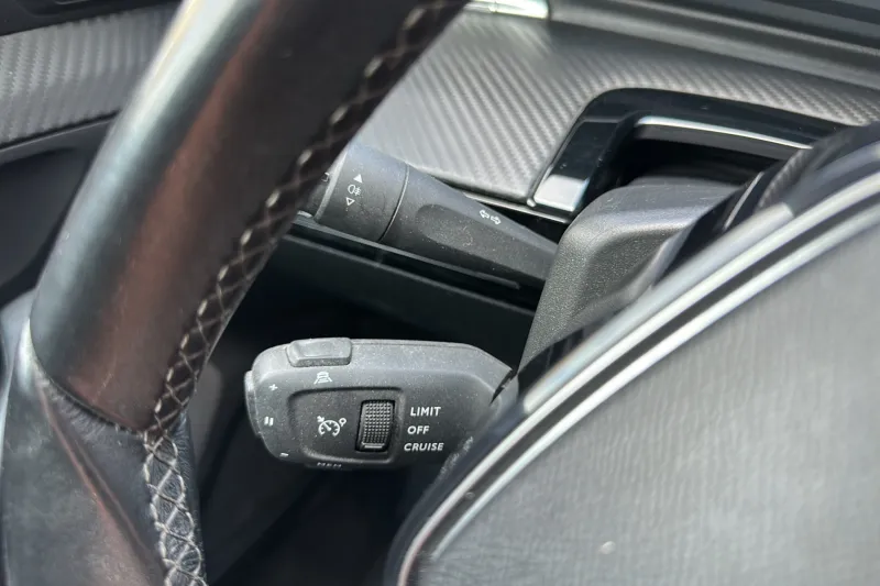 Image secondaire du véhicule 23