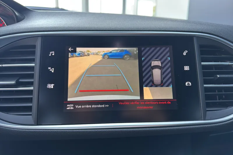 Image secondaire du véhicule 32