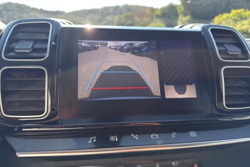 Image secondaire du véhicule 25