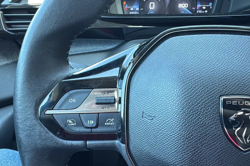 Image secondaire du véhicule 23