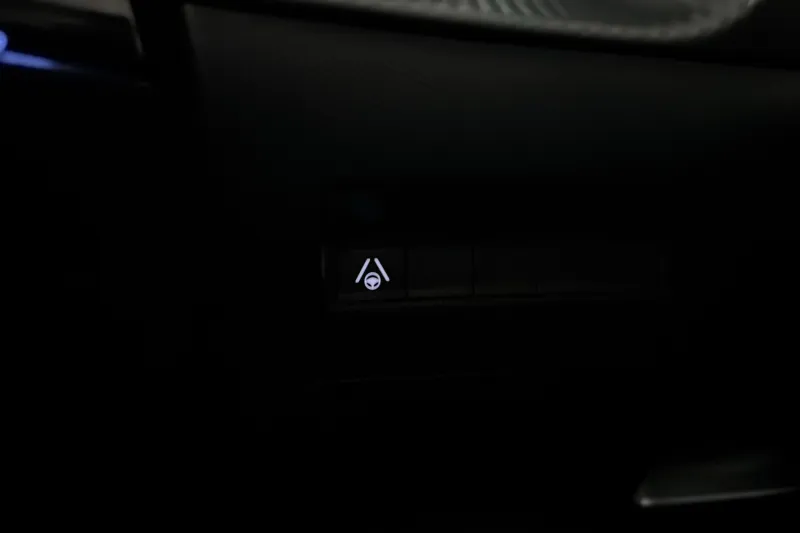 Image secondaire du véhicule 23