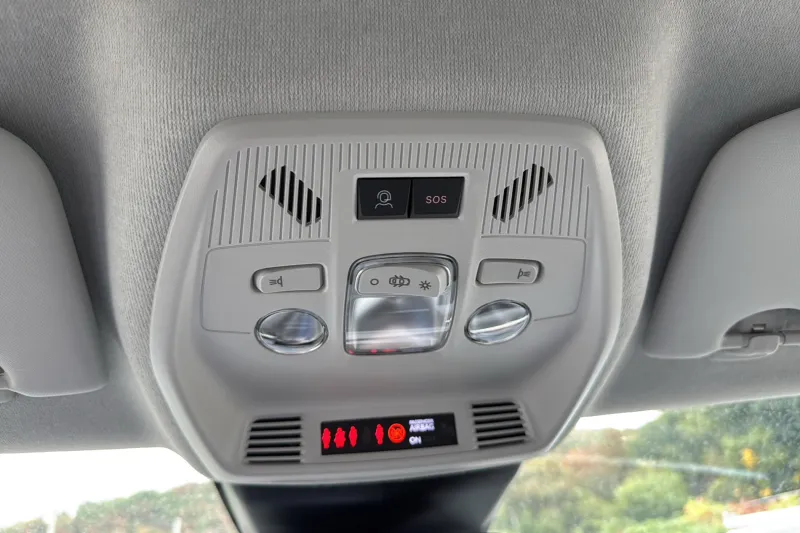 Image secondaire du véhicule 25