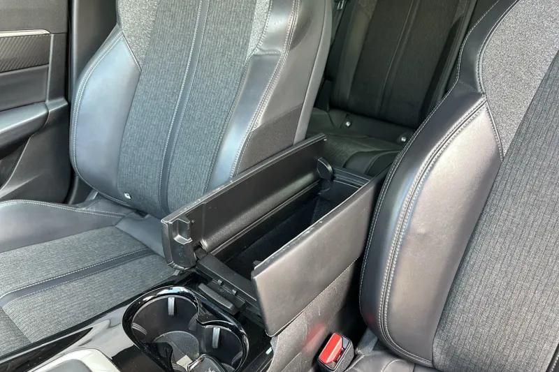 Image secondaire du véhicule 26