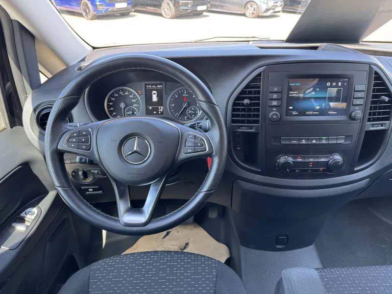 Image secondaire du véhicule 6