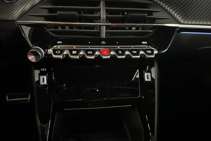 Image secondaire du véhicule 27